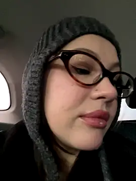 RinaCat online show from November 26, 2025, 5:41 am