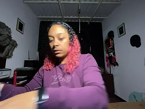 Cata Blue   online show from September 17, 2025, 5:25 pm