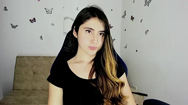 Nicol Swift  online show from January 11, 2025, 5:41 am