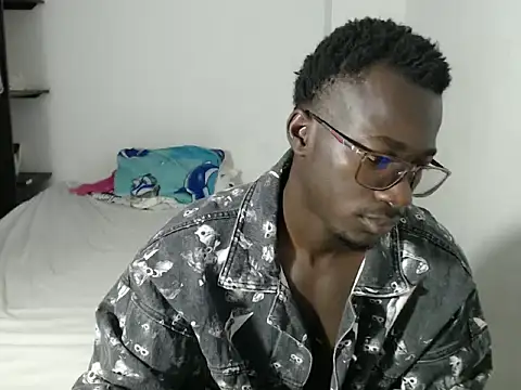 Snapshot of _Lowmaypalacios chatting on March 20, 2026, 1:16 pm Lowmaypalacios online show from March 20, 2026, 1:16 pm