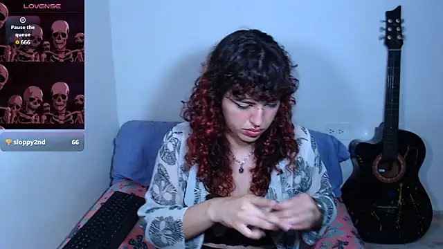 Eli666uwu online show from January 8, 2025, 11:09 pm