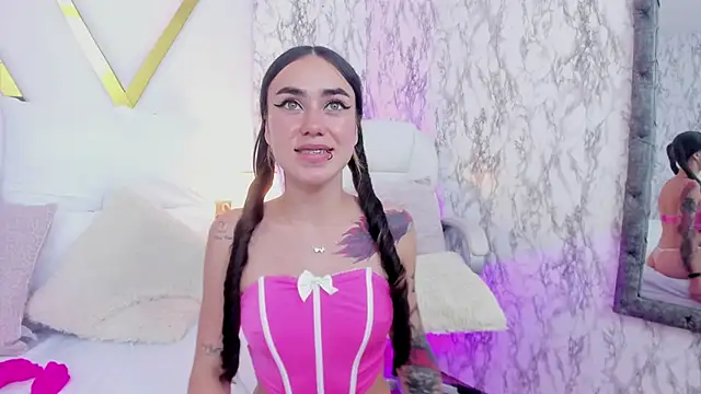 Athziry  online show from January 26, 2025, 12:26 am