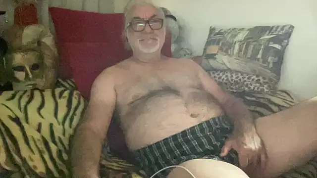 EroticVenetian online show from September 17, 2025, 3:52 am