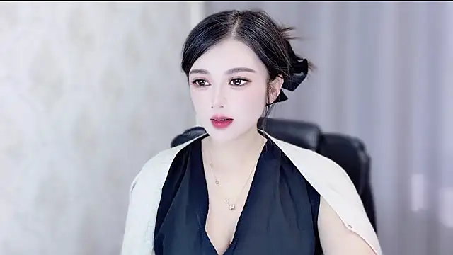 VIWVI online show from February 3, 2026, 5:16 am