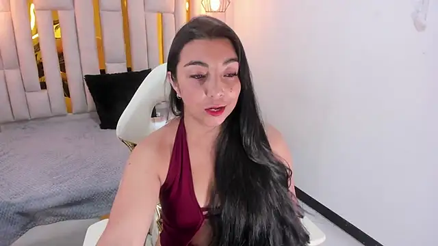 Karla hernandez  online show from January 27, 2025, 11:00 am