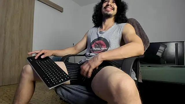 TristanWoods online show from June 1, 2026, 7:59 pm