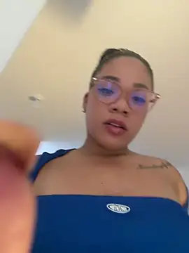 ashley Tompson1 online show from January 9, 2026, 12:19 pm