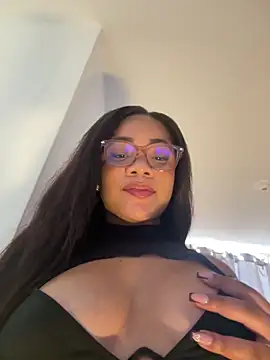 Snapshot of ashley_Tompson1 chatting on April 30, 2026, 2:01 pm ashley Tompson1 online show from April 30, 2026, 2:01 pm
