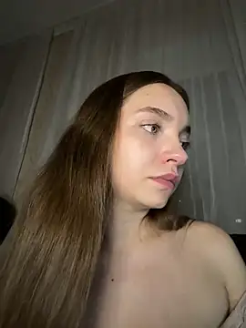 BarbaraFantasy online show from September 21, 2025, 7:37 pm