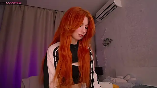 Evaa Moonn  online show from January 20, 2025, 8:30 am