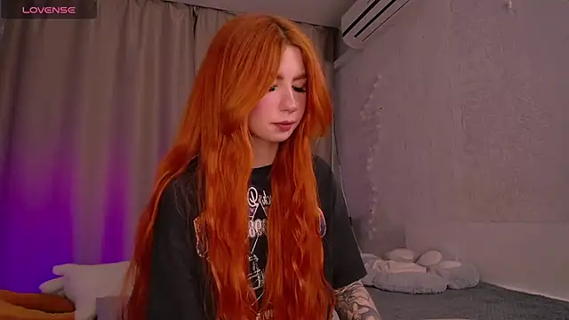 Evaa Moonn  online show from March 10, 2025, 9:10 am