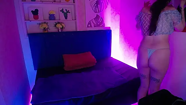 AnnaliOlsenX online show from February 15, 2025, 4:34 pm