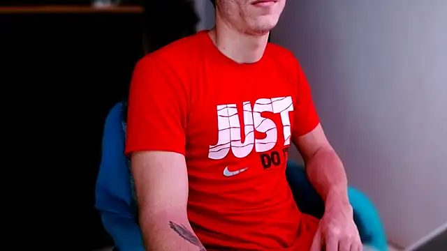 deividcloud36 online show from November 6, 2025, 12:22 am