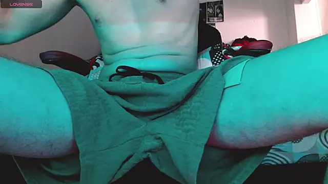 deividcloud36 online show from April 12, 2026, 9:53 pm