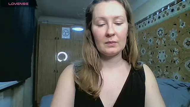 AnnaXLovers online show from March 21, 2026, 11:48 am