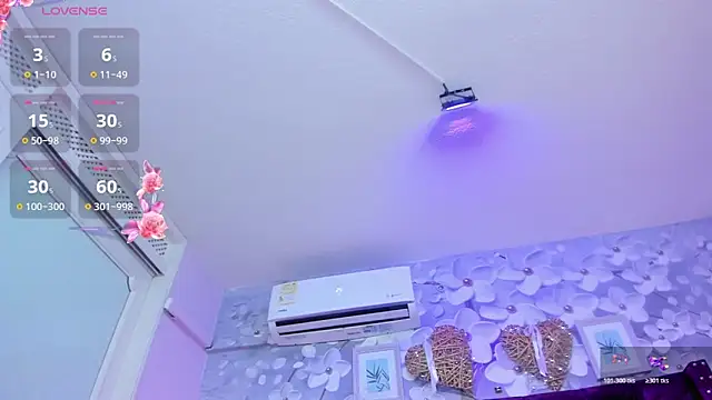 Danee 19  online show from March 31, 2026, 11:54 am