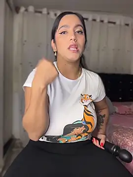 JazminTaylor online show from February 5, 2026, 2:27 am