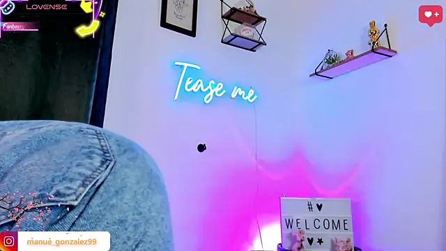 Manuela monroe online show from September 12, 2025, 3:17 am