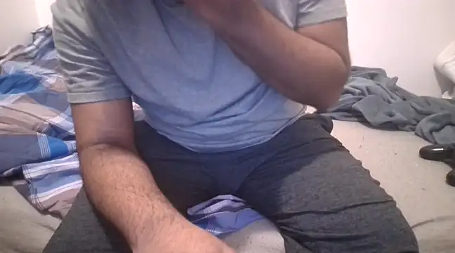 Snapshot of Indianluckyboytits chatting on December 19, 2024, 8:34 pm Indianluckyboytits online show from December 19, 2024, 8:34 pm