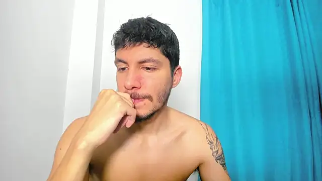 Snapshot of daniel_sexy777 chatting on February 11, 2026, 12:26 am daniel sexy777 online show from February 11, 2026, 12:26 am