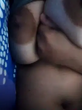  Miaaleon online show from March 27, 2026, 9:32 am