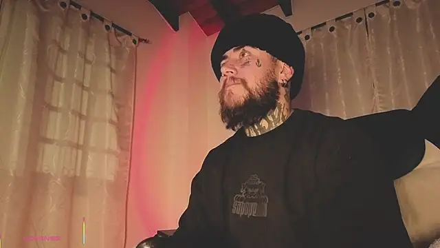 Ash gusbig online show from May 2, 2026, 4:06 am