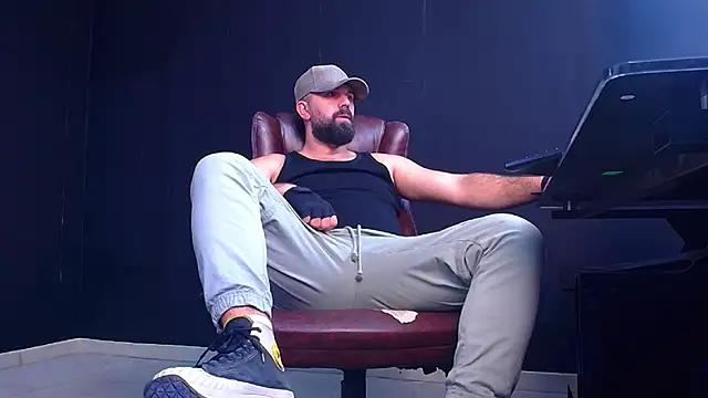 JackEthann online show from September 23, 2025, 5:21 am