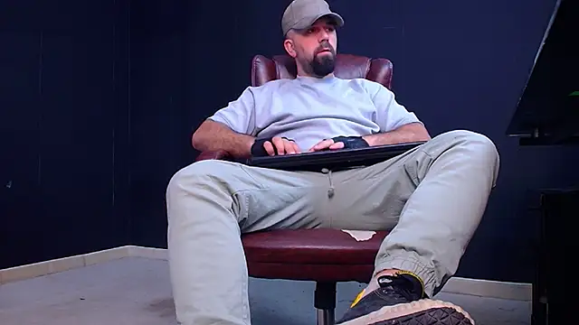 JackEthann online show from October 2, 2025, 4:52 am