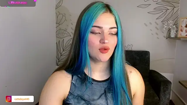 cattaleya    online show from January 3, 2025, 3:12 pm