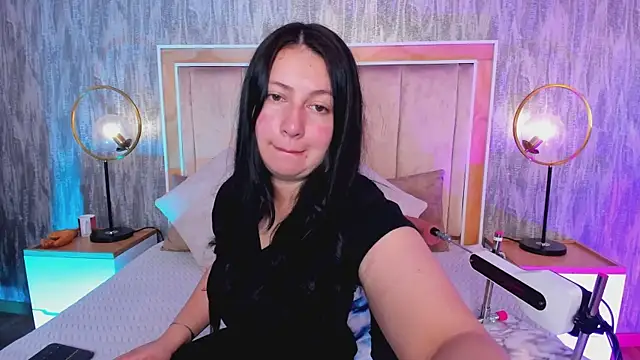 AshleeyPrincess online show from November 28, 2025, 12:08 pm