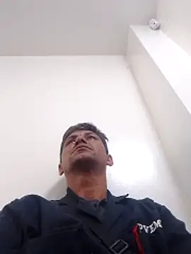 Snapshot of TattyFoxglove chatting on April 1, 2026, 5:32 pm TattyFoxglove online show from April 1, 2026, 5:32 pm