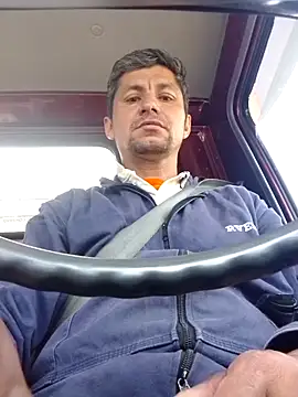 Snapshot of TattyFoxglove chatting on April 7, 2026, 2:50 pm TattyFoxglove online show from April 7, 2026, 2:50 pm