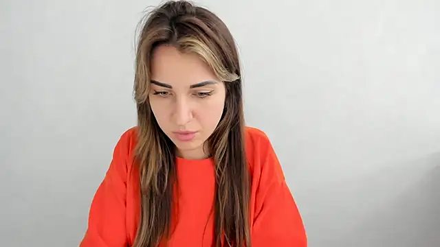 Summmmersky online show from March 10, 2025, 1:43 pm