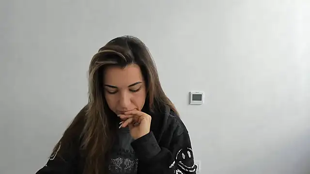 Summmmersky online show from October 30, 2025, 7:54 am