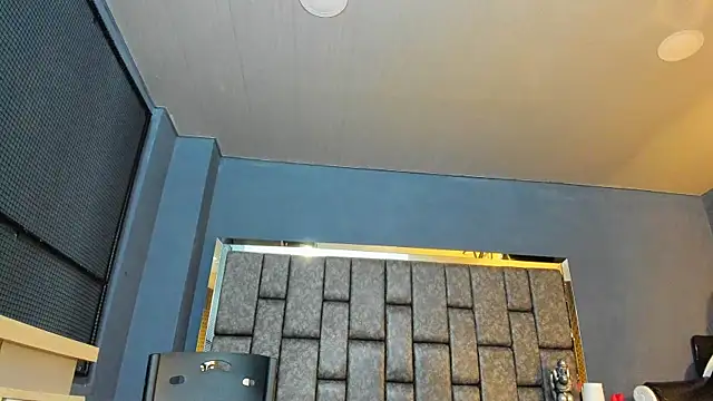 Matureyulyet online show from October 11, 2025, 9:02 pm