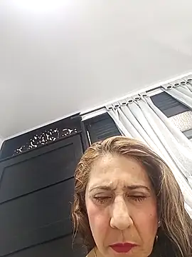 Matureyulyet online show from April 3, 2026, 10:19 pm