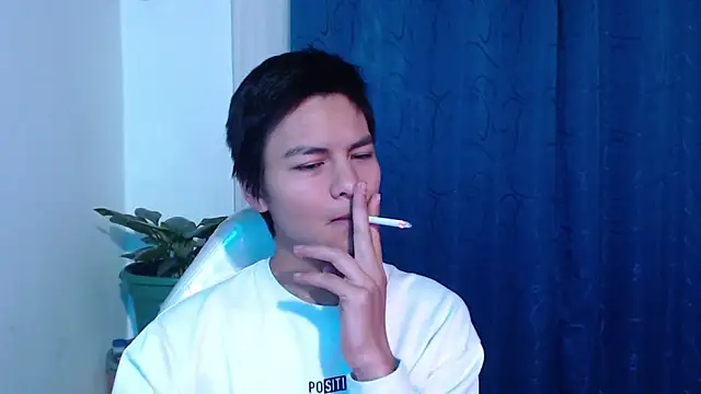 alanprince44 online show from January 21, 2025, 11:24 pm