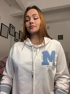 Snapshot of Miss-Abbii chatting on January 18, 2025, 12:13 am Miss-Abbii online show from January 18, 2025, 12:13 am