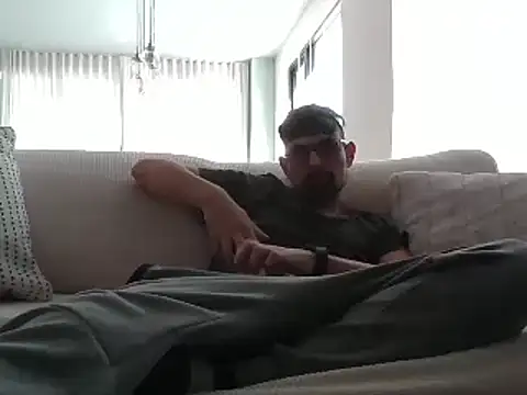 spence204011 online show from December 30, 2024, 3:46 pm