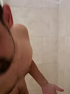 spence204011 online show from October 9, 2025, 1:20 pm