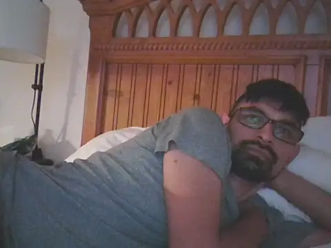 spence204011 online show from October 23, 2025, 3:28 am