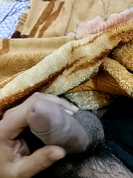 mrmukesh007 online show from December 17, 2025, 5:41 pm