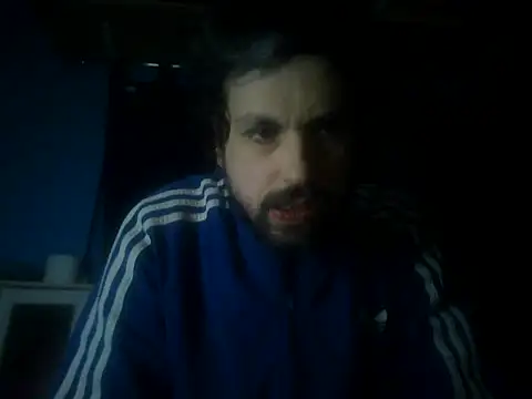 fred301993 online show from December 27, 2024, 9:32 pm
