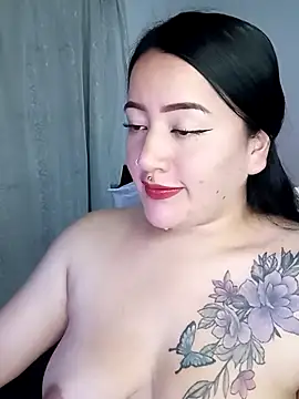 Snapshot of kirara_dirty chatting on February 28, 2025, 8:42 am kirara dirty online show from February 28, 2025, 8:42 am