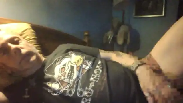 SHARPSkinhead online show from June 18, 2026, 10:03 pm