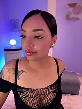 Snapshot of Sara_LipsX chatting on April 29, 2026, 11:55 pm Sara LipsX online show from April 29, 2026, 11:55 pm