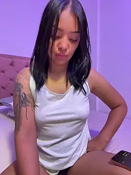 Snapshot of Sara_LipsX chatting on June 2, 2026, 2:46 am Sara LipsX online show from June 2, 2026, 2:46 am