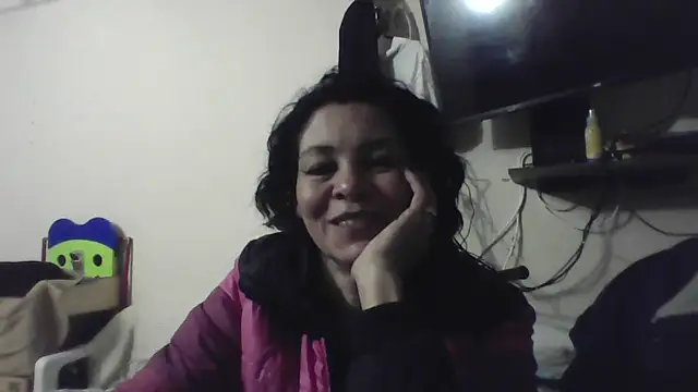 electra-mommy online show from March 22, 2025, 10:06 am