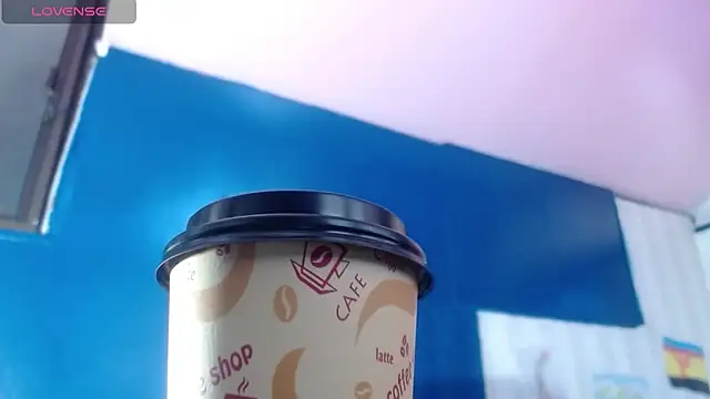 vitoria23  online show from January 7, 2026, 1:46 pm