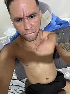 Snapshot of Rafa_garcia28 chatting on February 27, 2026, 10:10 pm Rafa garcia28 online show from February 27, 2026, 10:10 pm